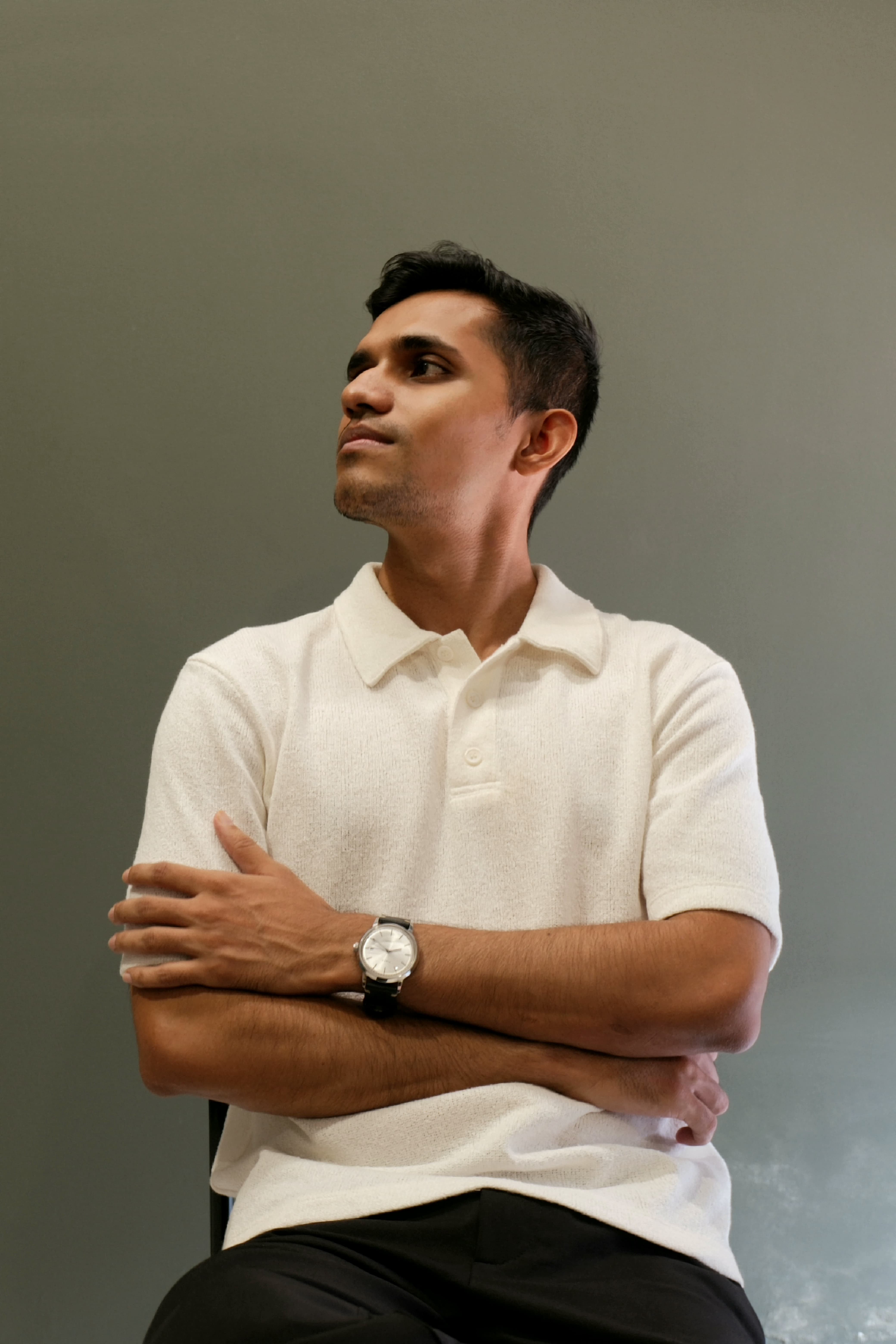 Image of Roshan Sahu, a creative developer specialised in web development and ui/ux design